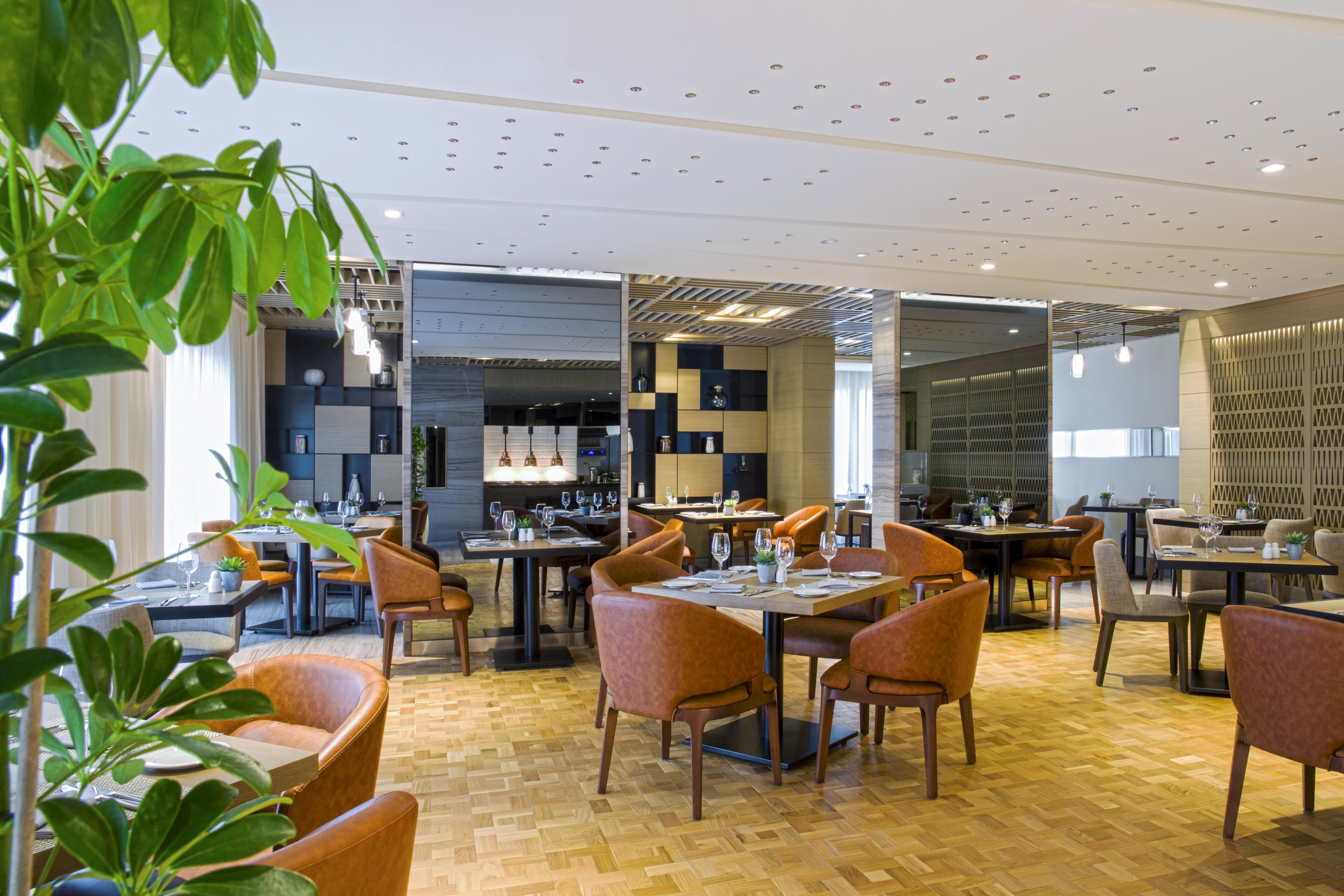 Grayton Hotel By Blazon Hotels Dubai Exteriör bild