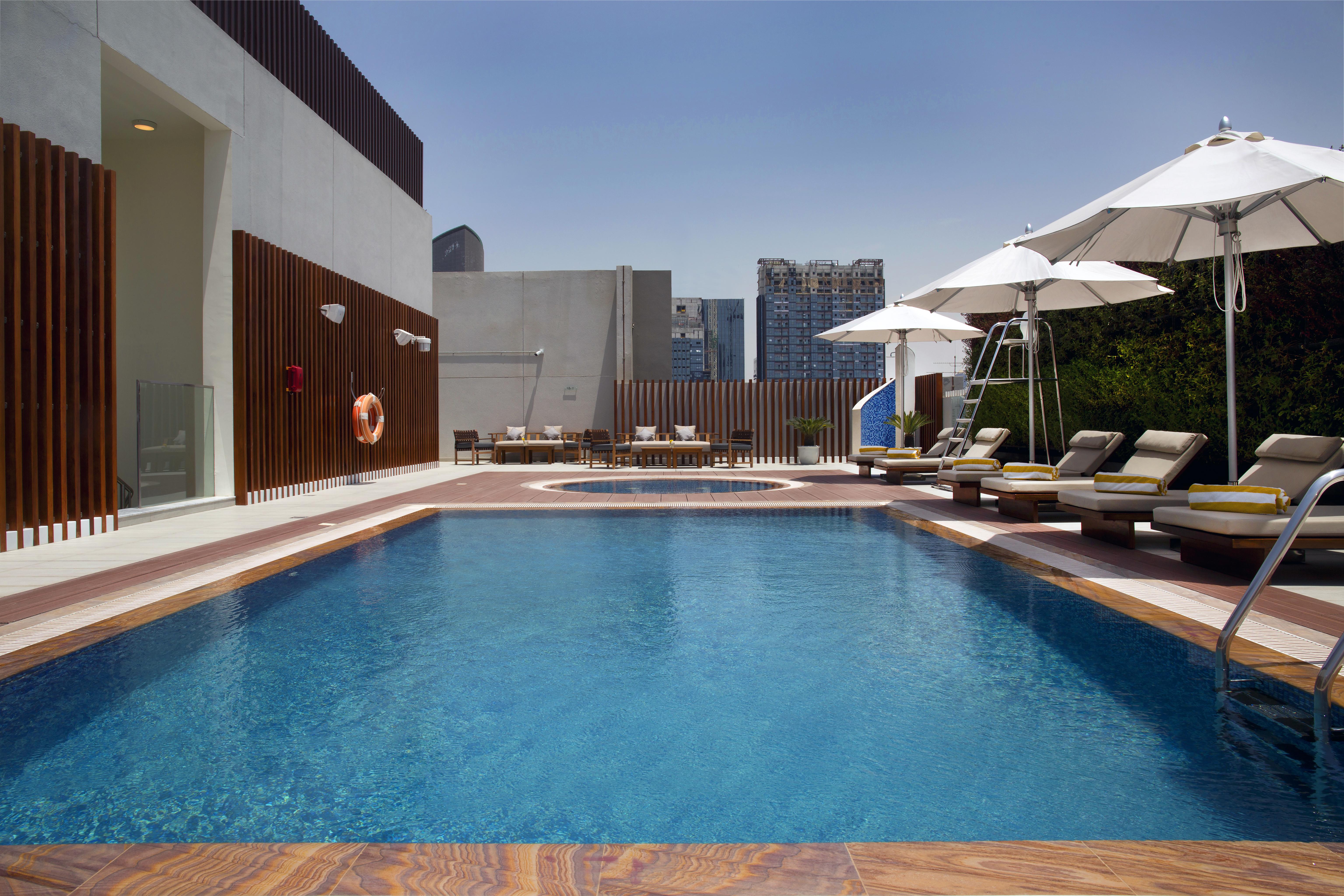 Grayton Hotel By Blazon Hotels Dubai Exteriör bild