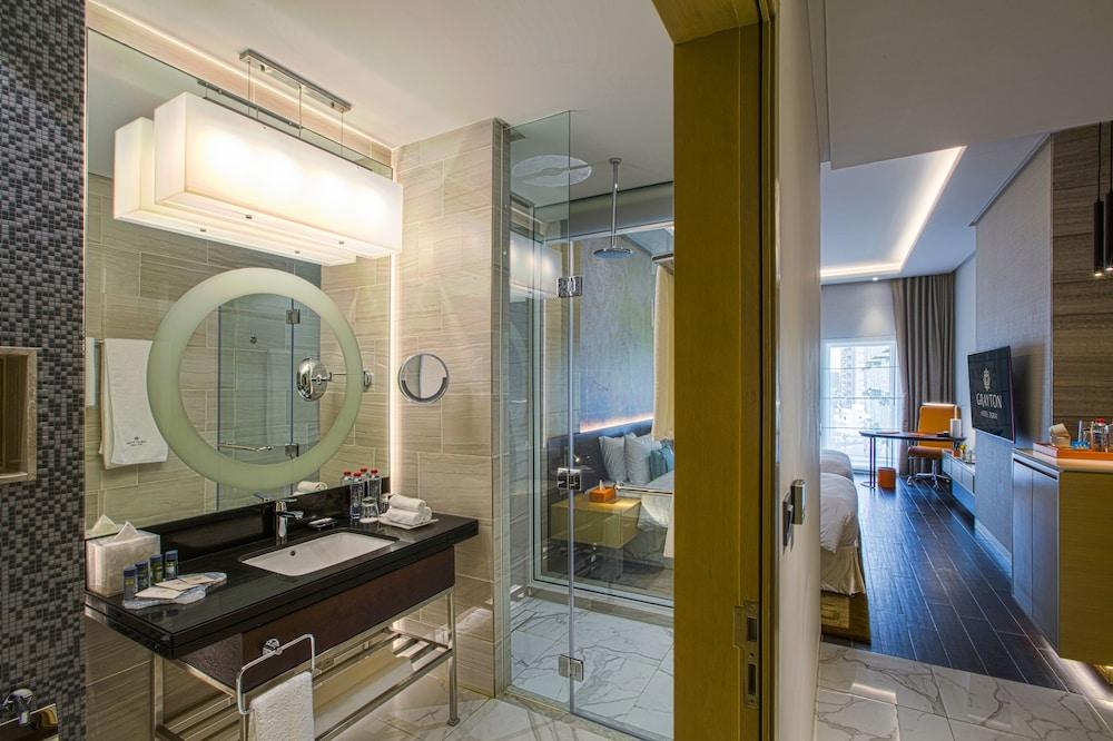 Grayton Hotel By Blazon Hotels Dubai Exteriör bild