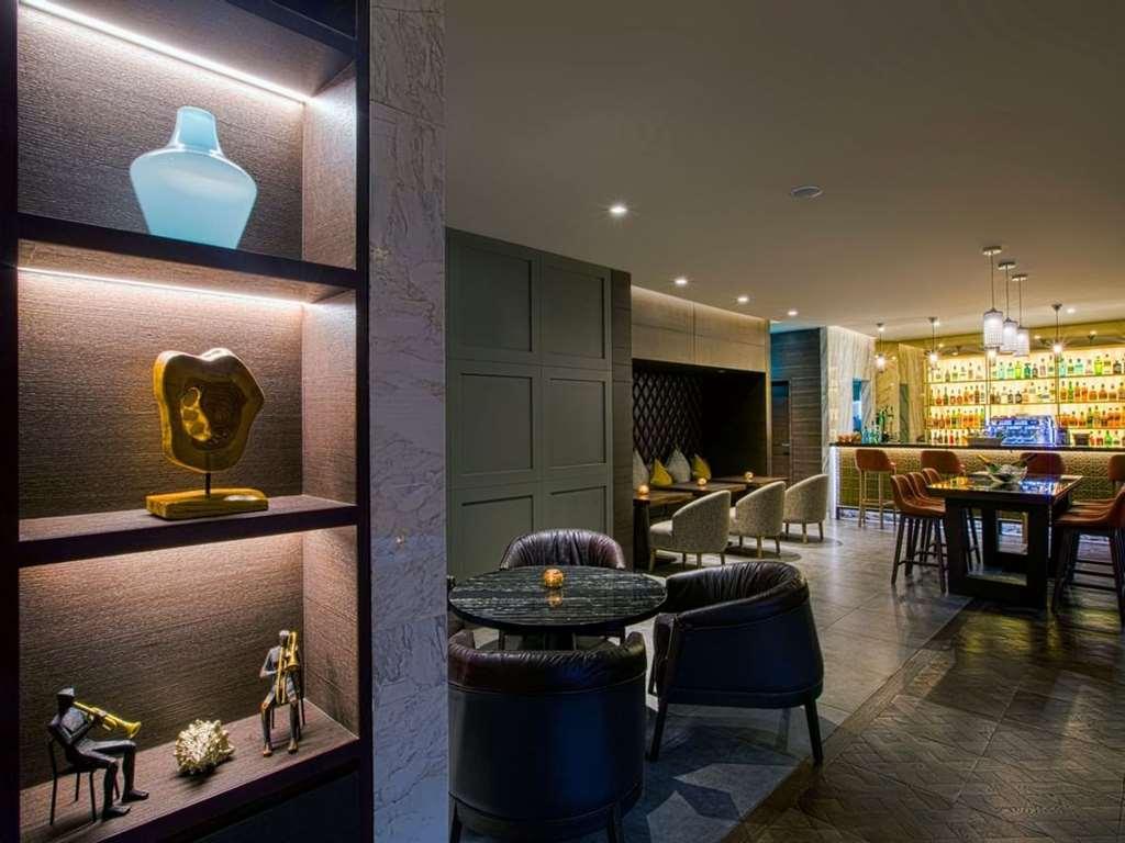 Grayton Hotel By Blazon Hotels Dubai Exteriör bild
